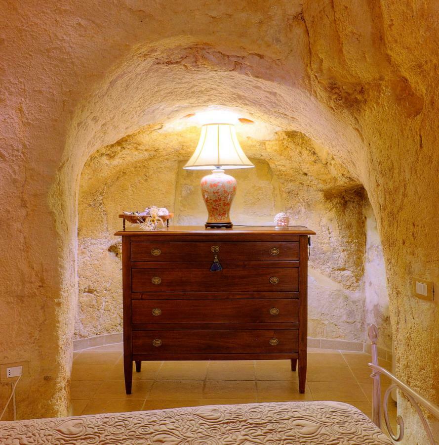 La Dimora Rupestre Villa Matera Exterior photo
